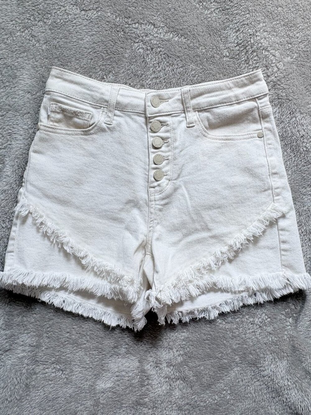 Judy Blue High Rise White Tulip Hem Button Fly Denim Shorts Women’s Small